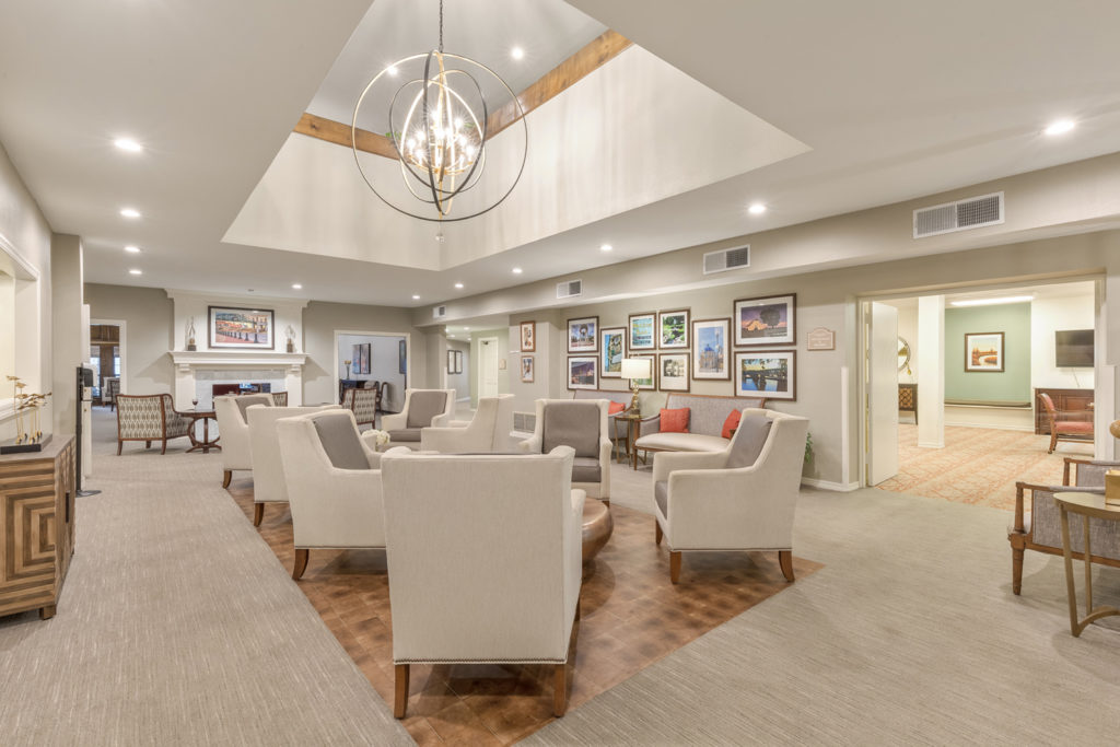 Senior Living Community Country Club At Woodland Hills